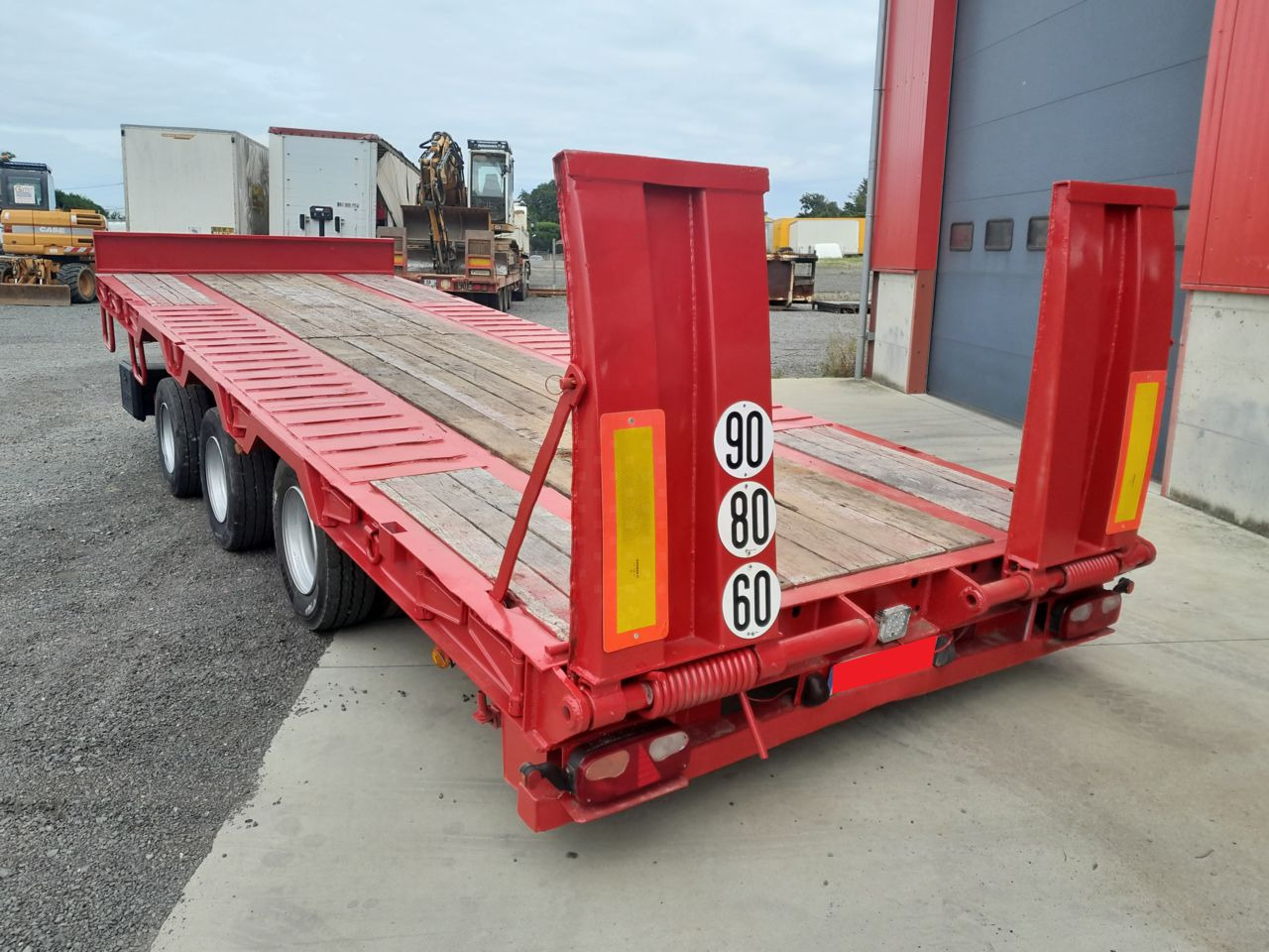 Louault 3 essieux centraux 31t500 basculent plant carrier / low loader Trailer - Remolque góndola rebajadas: foto 3 Louault 3 essieux centraux 31t500 basculent plant carrier / low loader Trailer - Remolque góndola rebajadas: foto 3