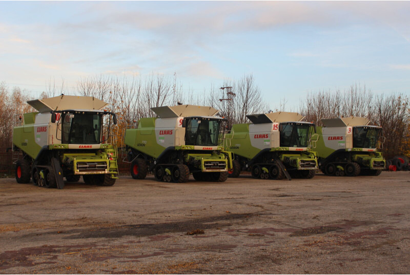 Cosechadora de granos para transporte de alimentos Claas Lexion 770 TT: foto 7