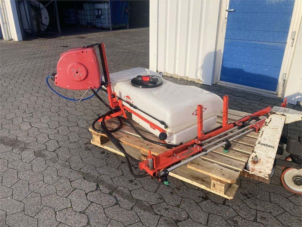 Kuhn EVOLIS Q80 - Pulverizador suspendido: foto 3 Kuhn EVOLIS Q80 - Pulverizador suspendido: foto 3