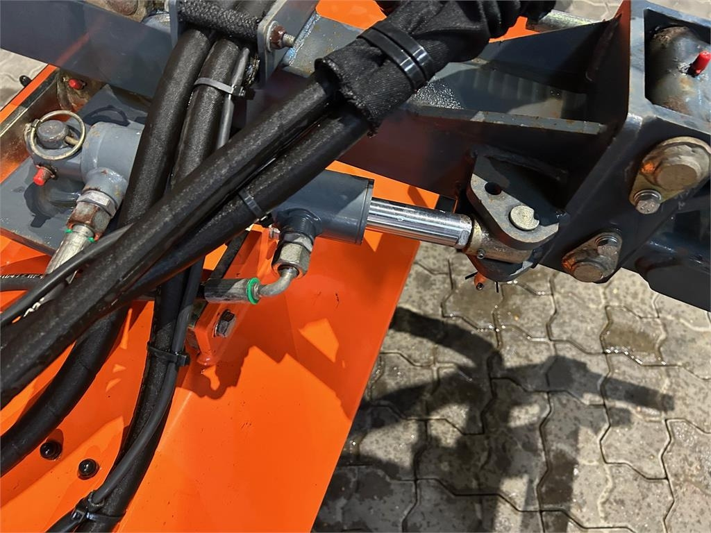 Tuchel ECO 1,5M - Barredora cucharón: foto 3 Tuchel ECO 1,5M - Barredora cucharón: foto 3