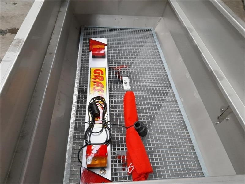 - - - 1000l - Esparcidor de sal para Vehículo municipal: foto 5 - - - 1000l - Esparcidor de sal para Vehículo municipal: foto 5