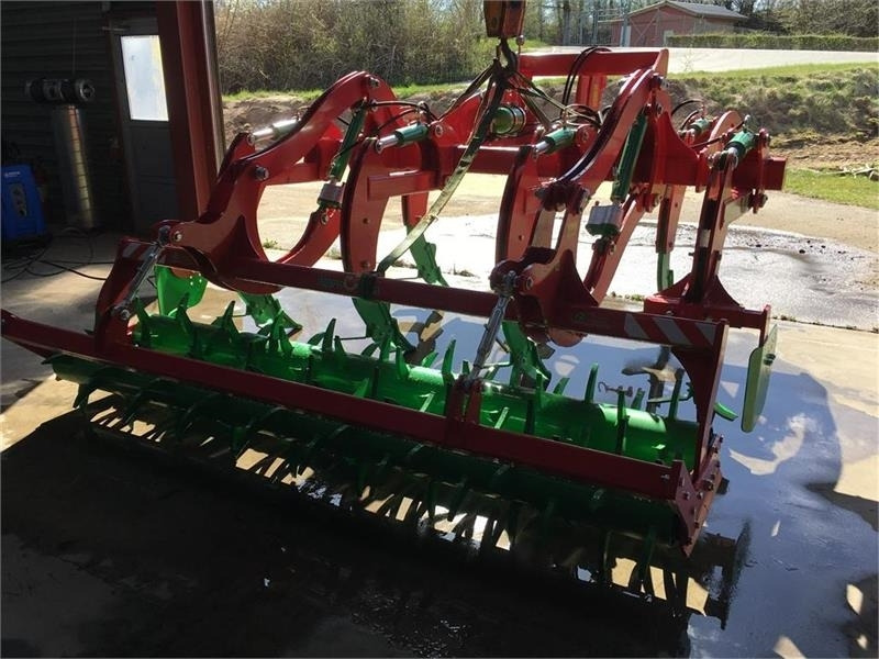 Agro-Tom - Subsolador: foto 4 Agro-Tom - Subsolador: foto 4