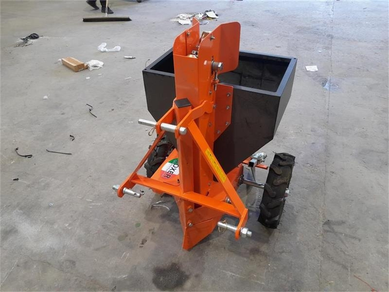 - - - Boxer AGRI - Plantadora de patatas: foto 2 - - - Boxer AGRI - Plantadora de patatas: foto 2