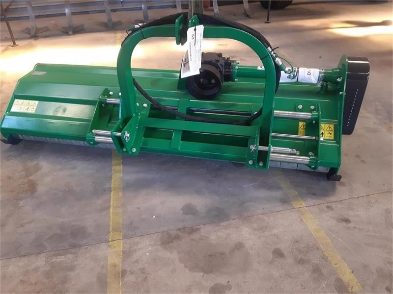 Dk-Tec 220cm - Desbrozadora de martillos: foto 3 Dk-Tec 220cm - Desbrozadora de martillos: foto 3