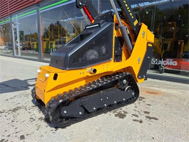 Eurotrac SK 10 - Minicargadora: foto 3 Eurotrac SK 10 - Minicargadora: foto 3
