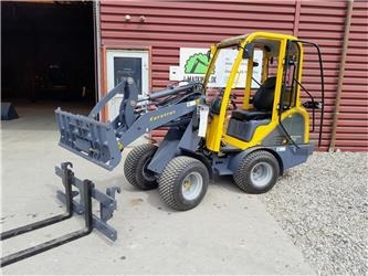 Eurotrac W11 - Cargadora articulada: foto 1 Eurotrac W11 - Cargadora articulada: foto 1