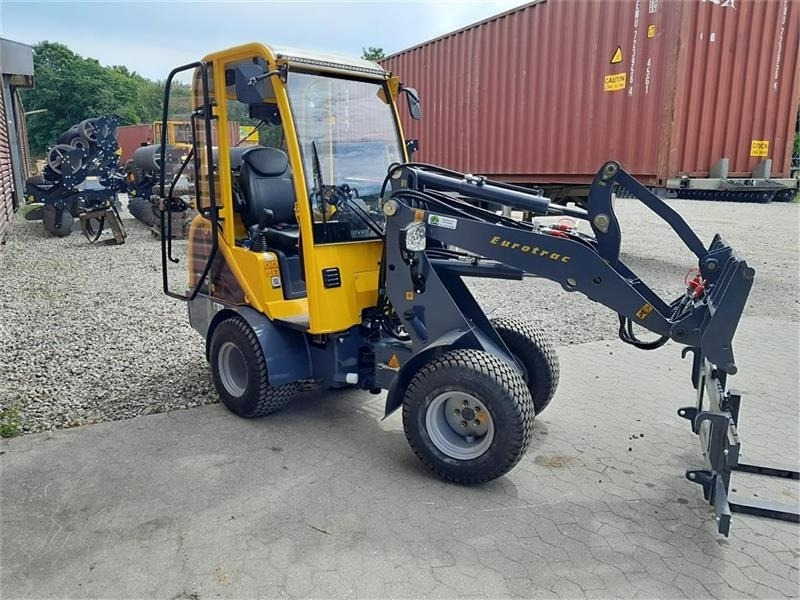 Cargadora articulada Eurotrac W11: foto 6