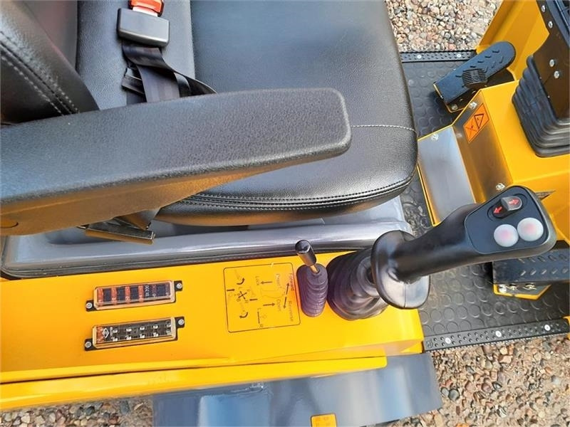 Cargadora articulada nuevo Eurotrac W11 Mellem arm: foto 9