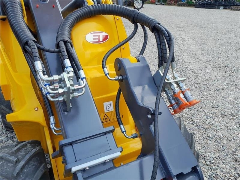 Eurotrac W11 Teleskoparm - Cargadora articulada: foto 5 Eurotrac W11 Teleskoparm - Cargadora articulada: foto 5