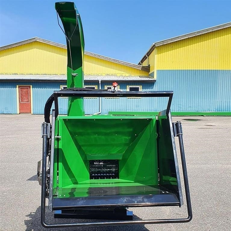 - - - FLISHUGGER TIL TRAKTOR KAPACITET OP TIL Ø250 - Trituradora de madera: foto 3 - - - FLISHUGGER TIL TRAKTOR KAPACITET OP TIL Ø250 - Trituradora de madera: foto 3