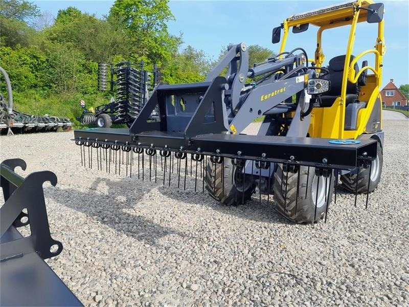 Eurotrac Gård river - Implemento para Maquinaria de construcción: foto 2 Eurotrac Gård river - Implemento para Maquinaria de construcción: foto 2