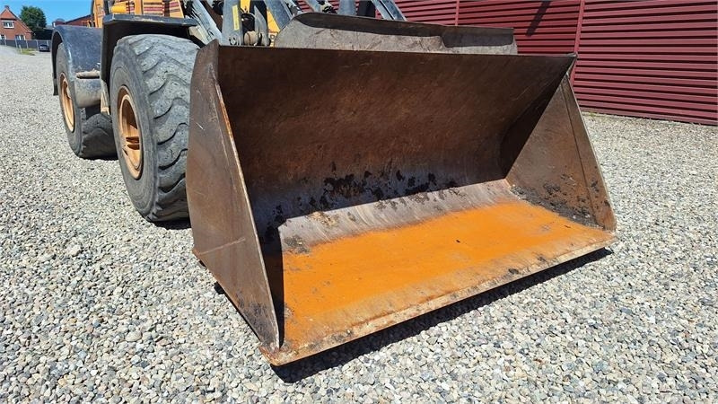 Ljungby L 14 Brugt skovle - Cazo cargador: foto 1 Ljungby L 14 Brugt skovle - Cazo cargador: foto 1