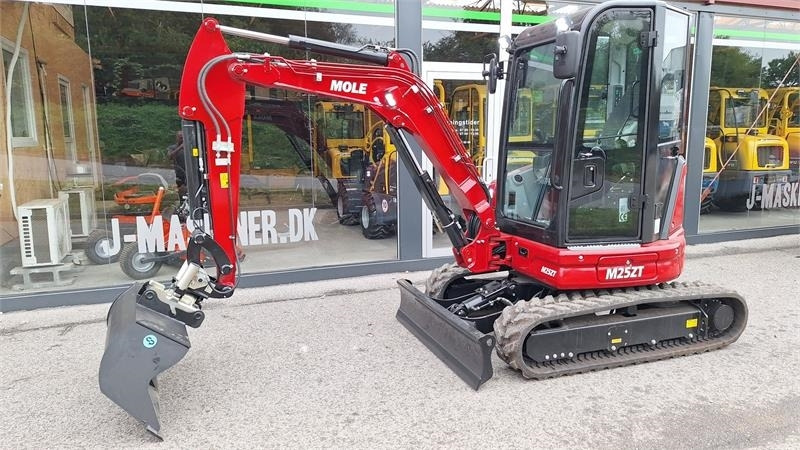 Mole M25 ny - Miniexcavadora: foto 3 Mole M25 ny - Miniexcavadora: foto 3