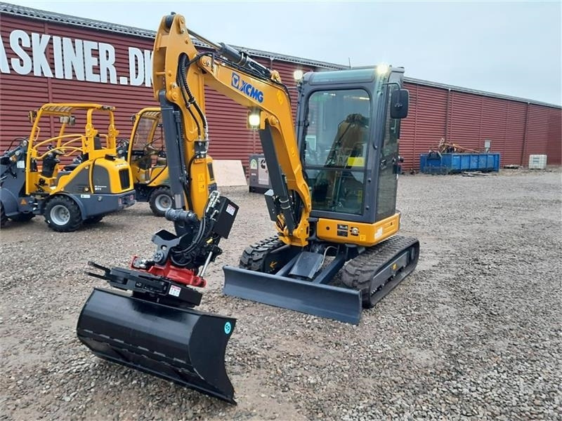 XCMG Xe27e Med rotortilt - Miniexcavadora: foto 2 XCMG Xe27e Med rotortilt - Miniexcavadora: foto 2