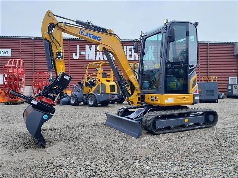 XCMG Xe27e Med rotortilt - Miniexcavadora: foto 1 XCMG Xe27e Med rotortilt - Miniexcavadora: foto 1