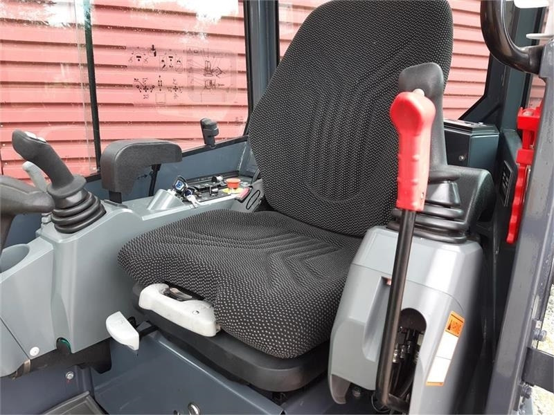 Leasing para XCMG xe27e XCMG xe27e: foto 17 Leasing para XCMG xe27e XCMG xe27e: foto 17