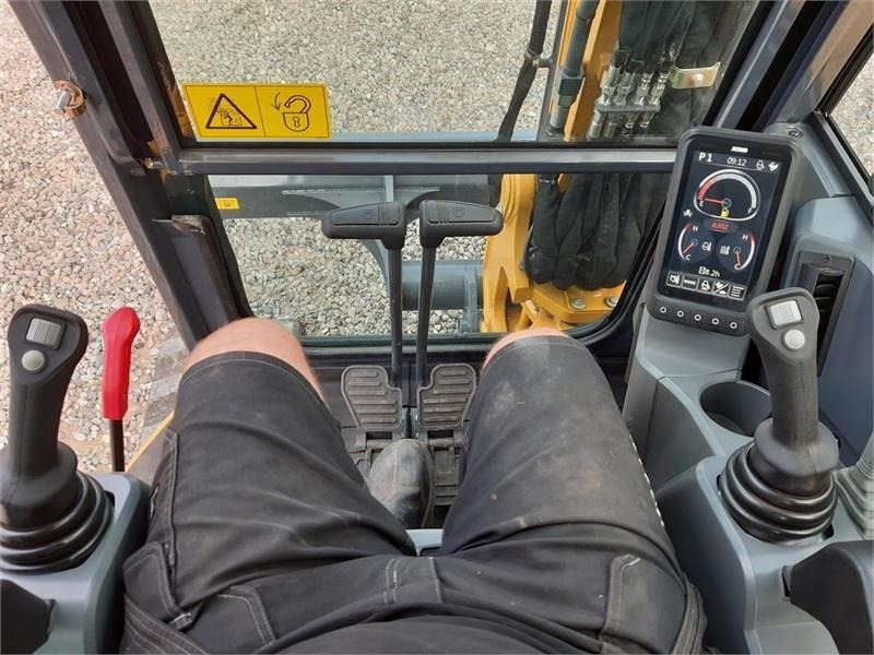 Miniexcavadora XCMG xe55e: foto 16