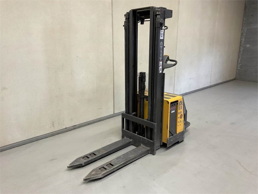 Atlet TS/140SDTFVP480 - Apilador: foto 4 Atlet TS/140SDTFVP480 - Apilador: foto 4
