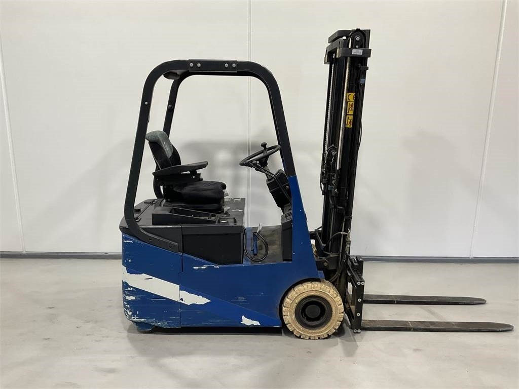 Carretilla elevadora eléctrica CTC PL313: foto 1