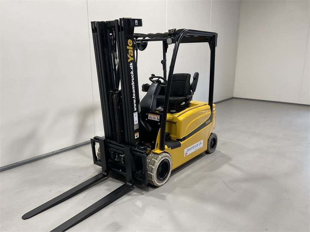 Yale ERP18VF - Carretilla elevadora eléctrica: foto 4 Yale ERP18VF - Carretilla elevadora eléctrica: foto 4