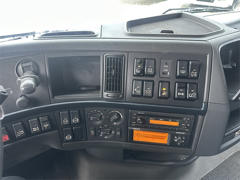 Cabeza tractora Volvo FH 460 6x2 Twinsteer // 2 String Hydraulic: foto 11