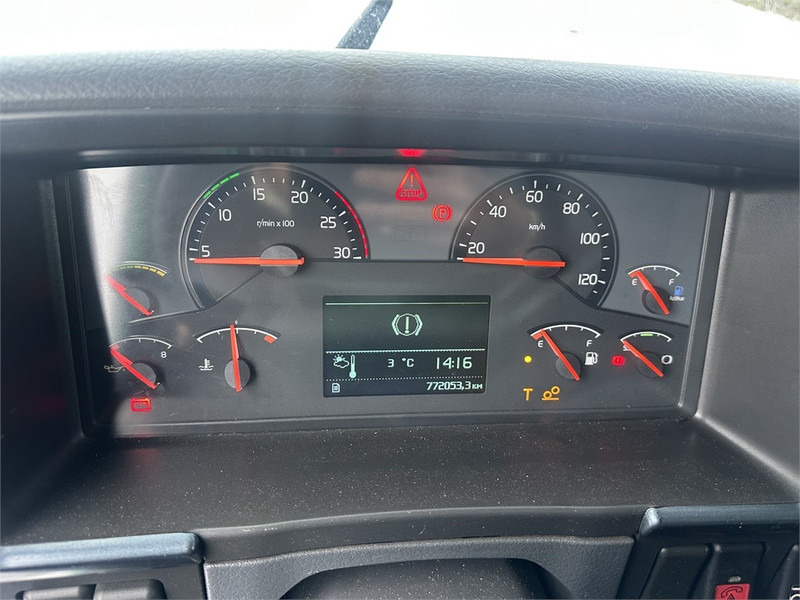 Cabeza tractora Volvo FH 460 6x2 Twinsteer // 2 String Hydraulic: foto 10