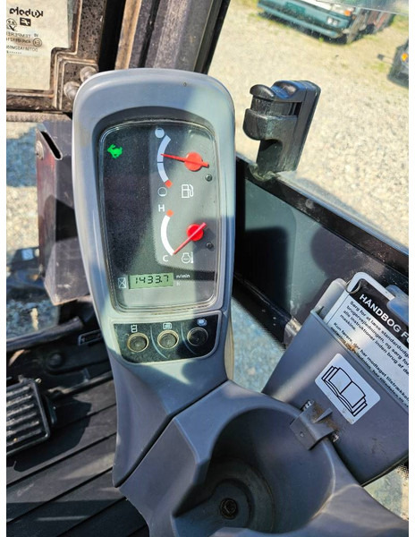 Kubota KX 19-4 New tiltman 2024 // 3 buckets - Miniexcavadora: foto 5 Kubota KX 19-4 New tiltman 2024 // 3 buckets - Miniexcavadora: foto 5