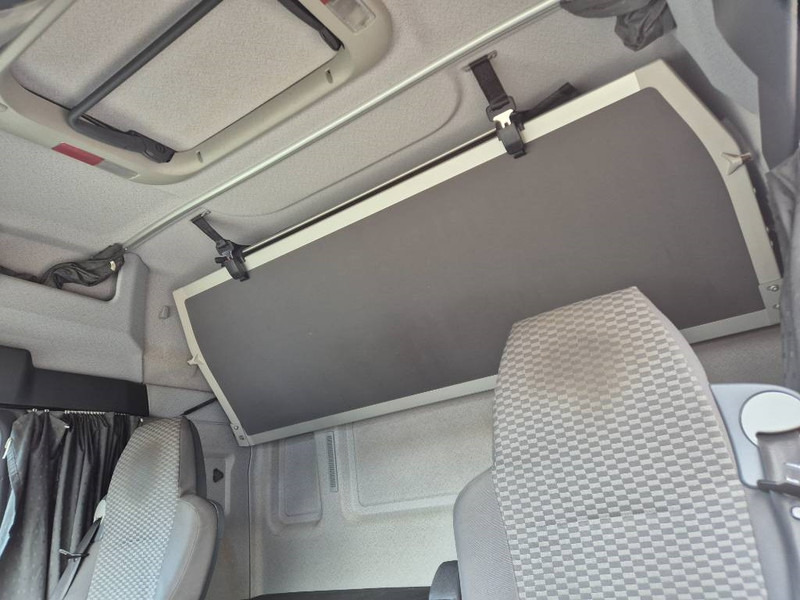 Camión caja cerrada MAN TGM 12.280 // Lift // Sideopening: foto 17 Camión caja cerrada MAN TGM 12.280 // Lift // Sideopening: foto 17