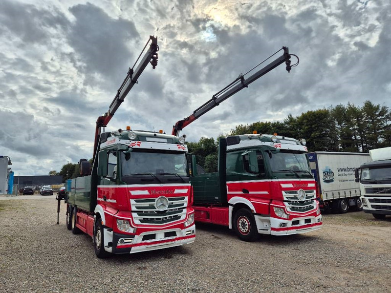 Mercedes-Benz Actros 2551/6x2 // Palfinger 16002 B // 2 x trucks - Camión grúa: foto 2 Mercedes-Benz Actros 2551/6x2 // Palfinger 16002 B // 2 x trucks - Camión grúa: foto 2