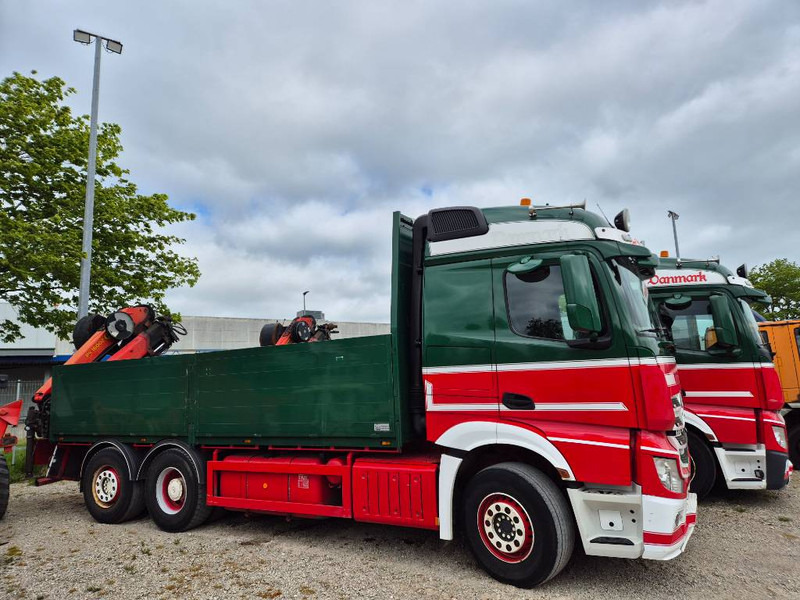 Mercedes-Benz Actros 2551/6x2 // Palfinger 16002 B // 2xtrucks - Camión grúa: foto 2 Mercedes-Benz Actros 2551/6x2 // Palfinger 16002 B // 2xtrucks - Camión grúa: foto 2