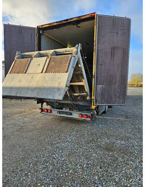 Montracon Racing// machinetrailer // Living area - Semirremolque góndola rebajadas: foto 1 Montracon Racing// machinetrailer // Living area - Semirremolque góndola rebajadas: foto 1