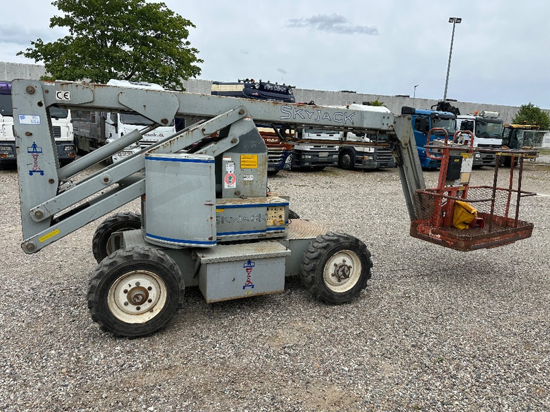 Skyjack SJKB 40 C // 12 meter lift - Plataforma articulada: foto 1 Skyjack SJKB 40 C // 12 meter lift - Plataforma articulada: foto 1