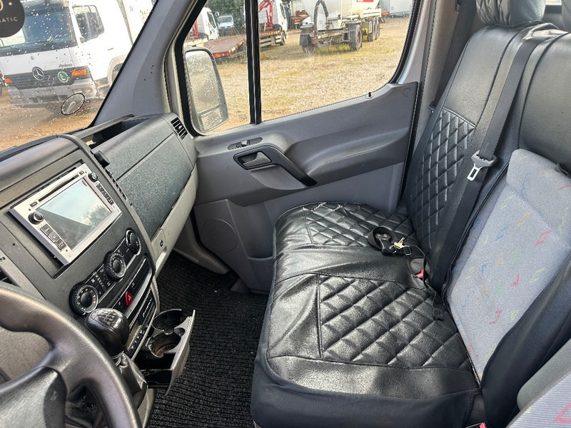 Volkswagen Crafter 2.5 TDI Car transporter - Furgón: foto 4 Volkswagen Crafter 2.5 TDI Car transporter - Furgón: foto 4