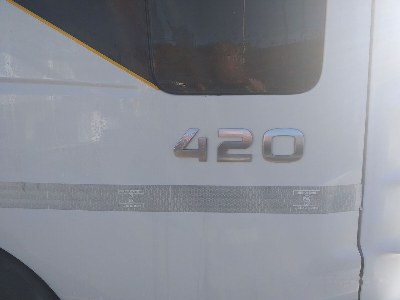 IVECO STRALIS AT260S42Y/PS - Camión multibasculante: foto 3 IVECO STRALIS AT260S42Y/PS - Camión multibasculante: foto 3