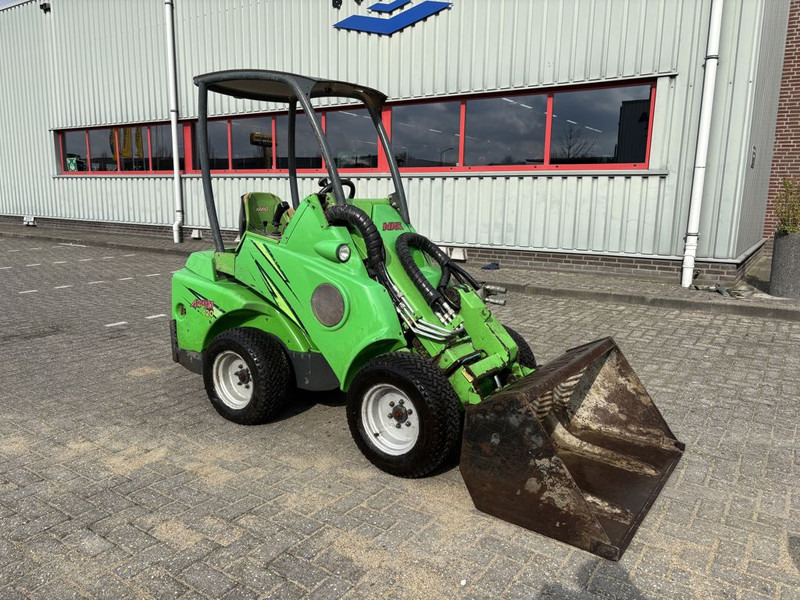 Avant 420 TDL Minishovel - Cargadora de ruedas: foto 4 Avant 420 TDL Minishovel - Cargadora de ruedas: foto 4