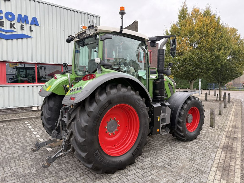 Fendt 720 S4 Vario Profi Plus - Tractor: foto 3 Fendt 720 S4 Vario Profi Plus - Tractor: foto 3
