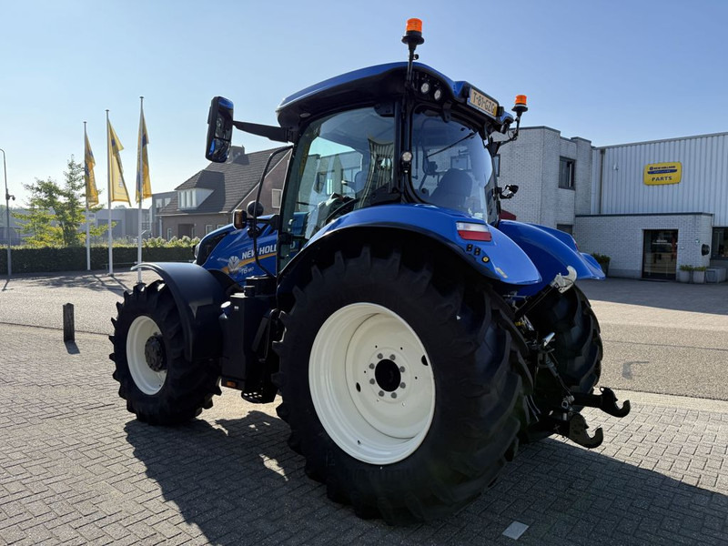 New Holland T6.180 AC Stage V - Tractor: foto 2 New Holland T6.180 AC Stage V - Tractor: foto 2