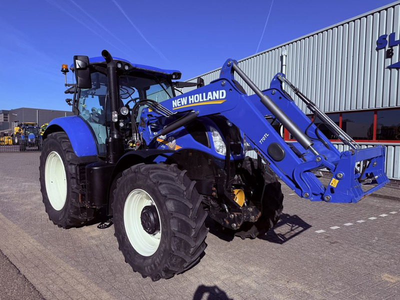 New Holland T7.210 AC Stage V + TL770 Voorlader - Tractor: foto 4 New Holland T7.210 AC Stage V + TL770 Voorlader - Tractor: foto 4