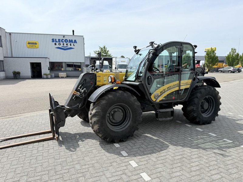 New Holland TH7.42 Elite Verreiker - Manipulador telescópico: foto 1 New Holland TH7.42 Elite Verreiker - Manipulador telescópico: foto 1