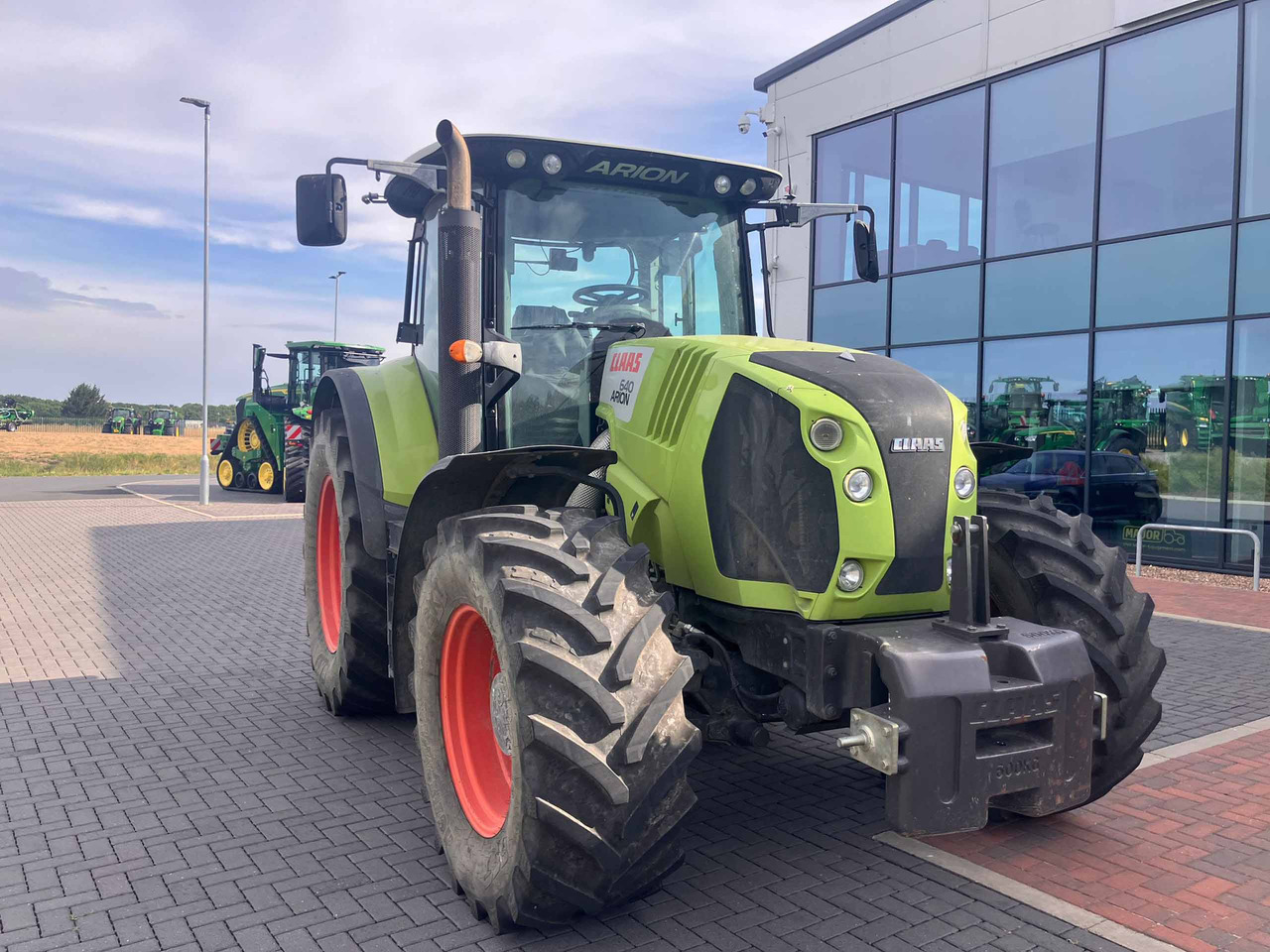 Claas Arion 640 - Tractor: foto 4 Claas Arion 640 - Tractor: foto 4