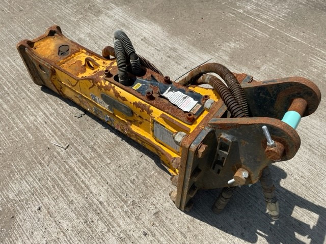 OK Tech OKB150 Hydraulic Breaker - Implemento: foto 2 OK Tech OKB150 Hydraulic Breaker - Implemento: foto 2