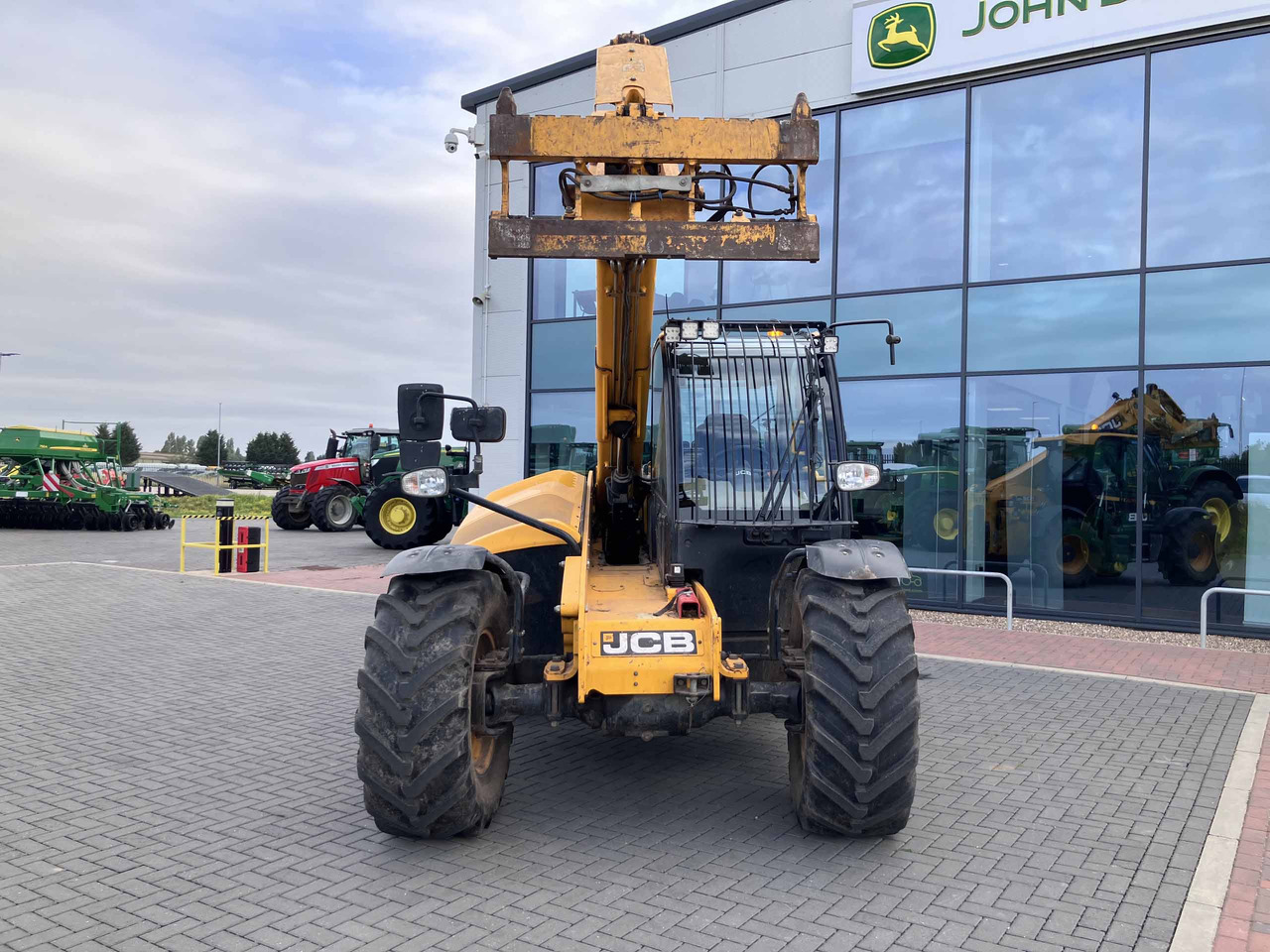 JCB 532.70 AGRIXTRA - Manipulador telescópico: foto 4 JCB 532.70 AGRIXTRA - Manipulador telescópico: foto 4
