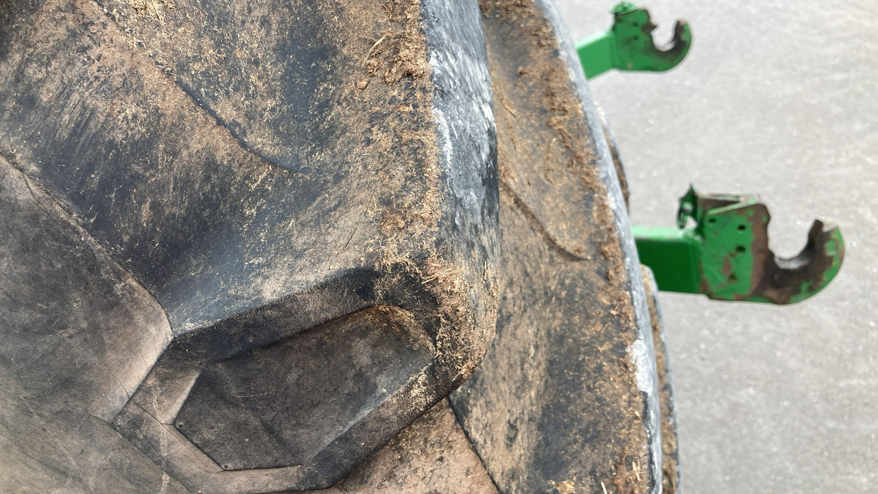 Tractor John Deer 6155M: foto 17