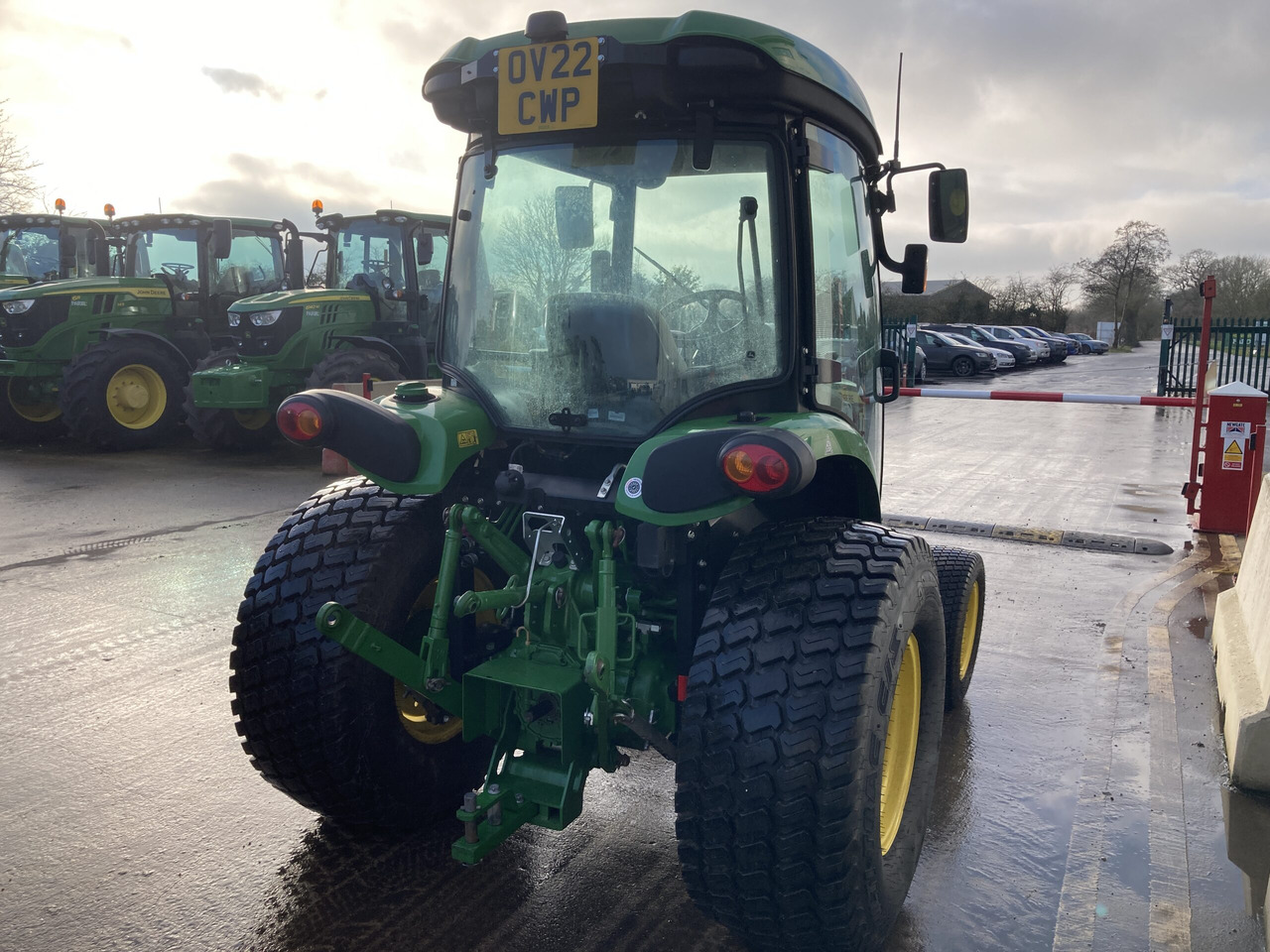John Deere 4066R Compact Tractor - Mini tractor: foto 5 John Deere 4066R Compact Tractor - Mini tractor: foto 5