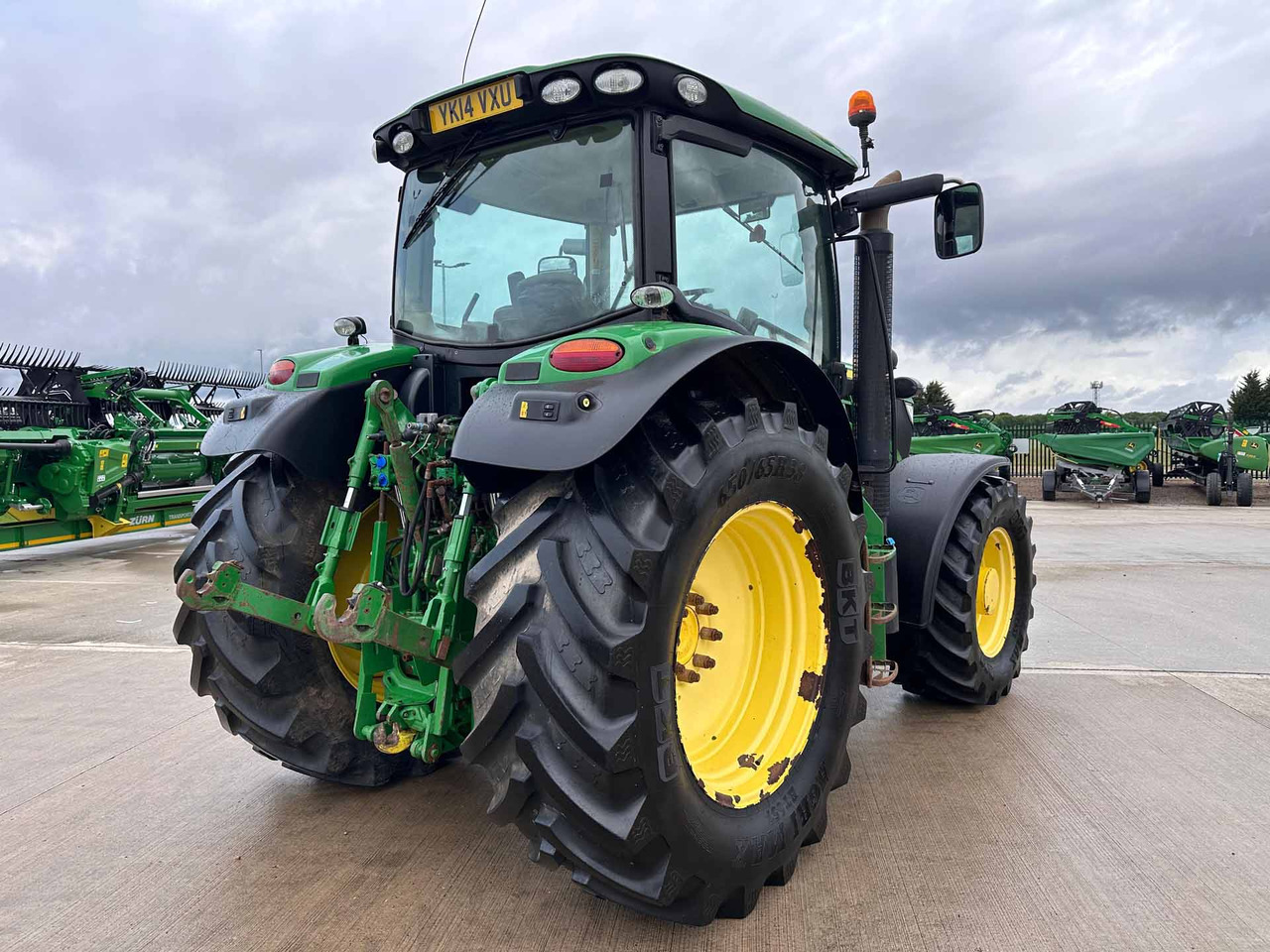 John Deere 6150R - Tractor: foto 5 John Deere 6150R - Tractor: foto 5