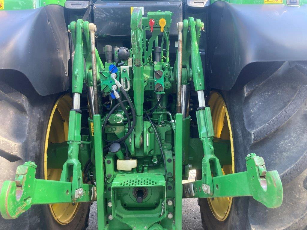 Tractor John Deere 6155M: foto 8