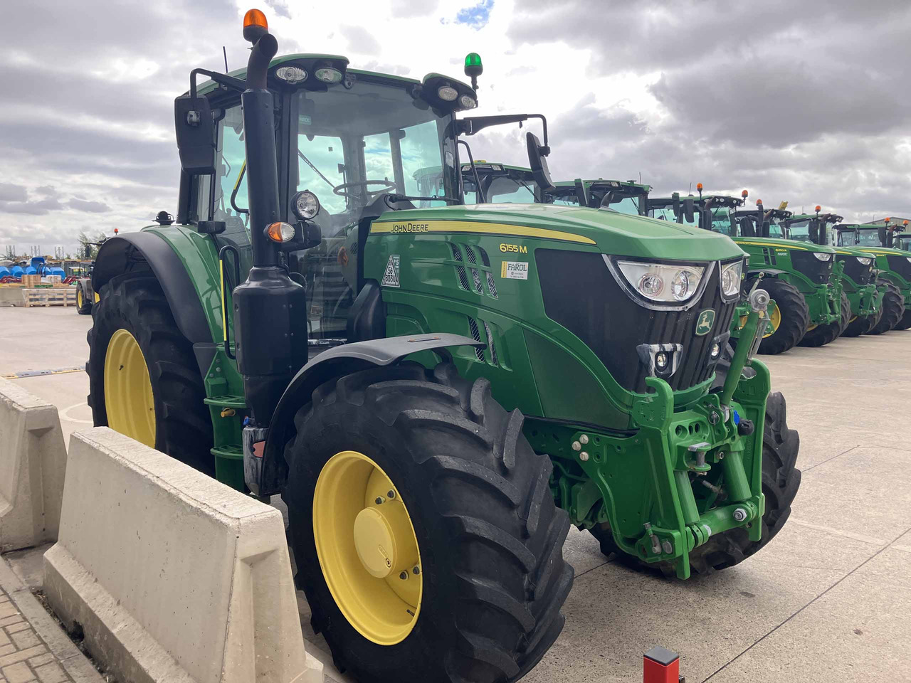 Tractor John Deere 6155M: foto 6