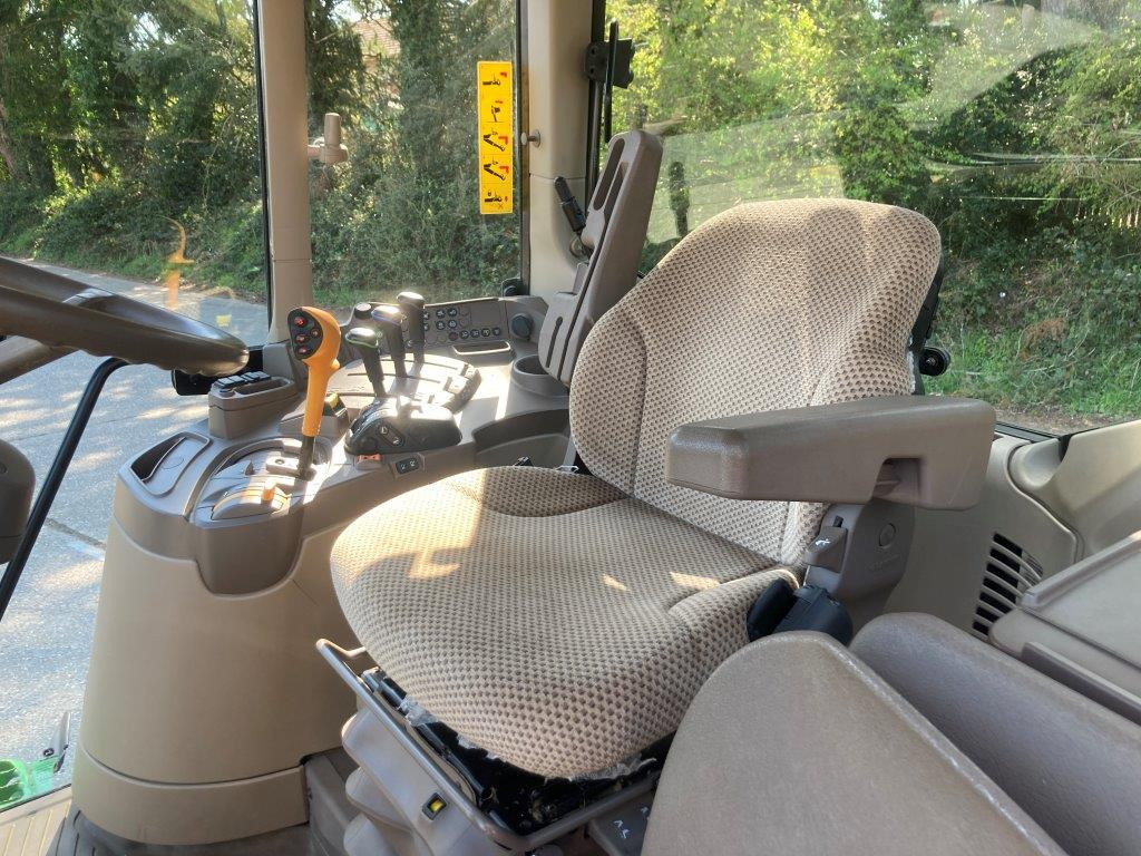Tractor John Deere 6155M: foto 9