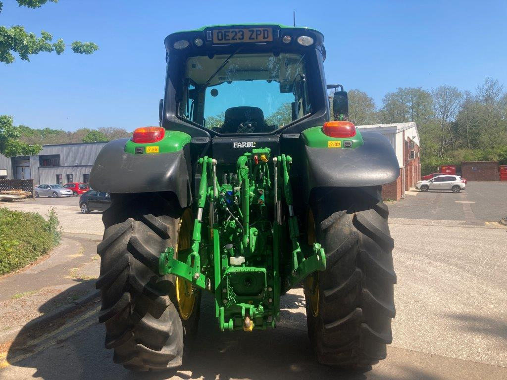 John Deere 6155M - Tractor: foto 4 John Deere 6155M - Tractor: foto 4