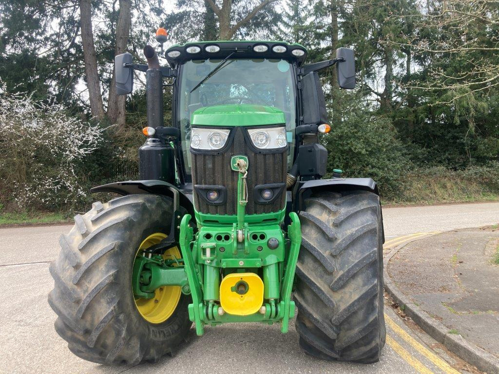 John Deere 6250R - Tractor: foto 3 John Deere 6250R - Tractor: foto 3